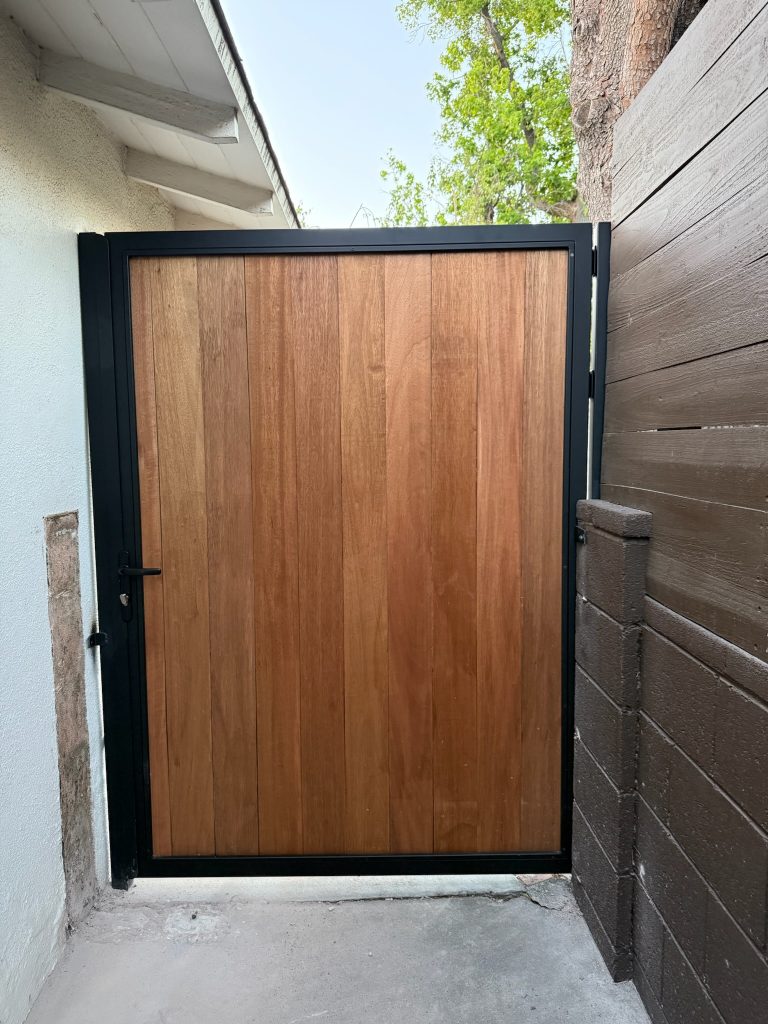 Composite pedestrian gate in a Los Angeles entryway